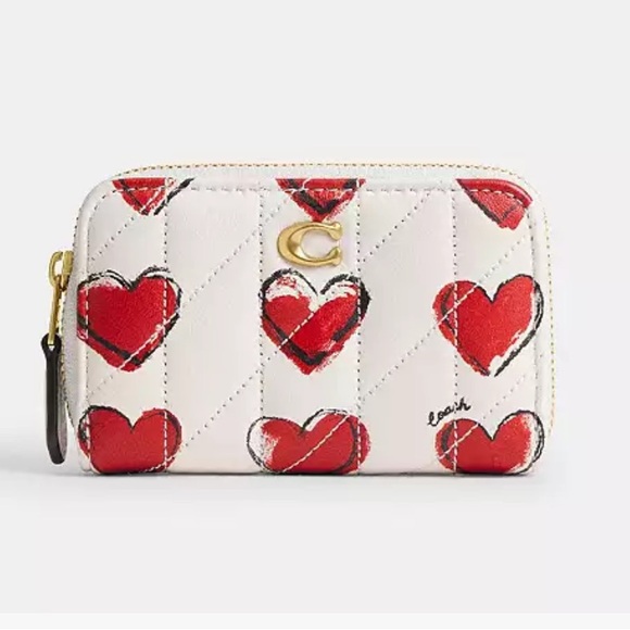 Coach Handbags - Coach Essential Small Zip Around Card Case With Quilting And Heart Print CBR71